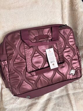 NWT Lug Aviator Carry-All Tote Metallic Wine